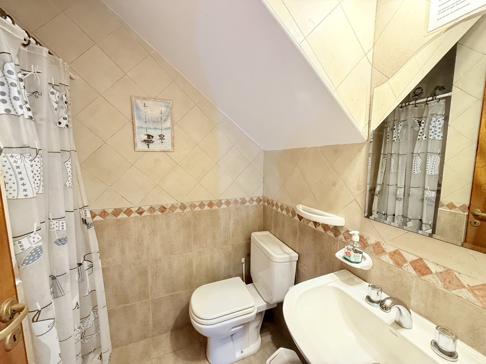 Baño completo de la cabaña tipo 2